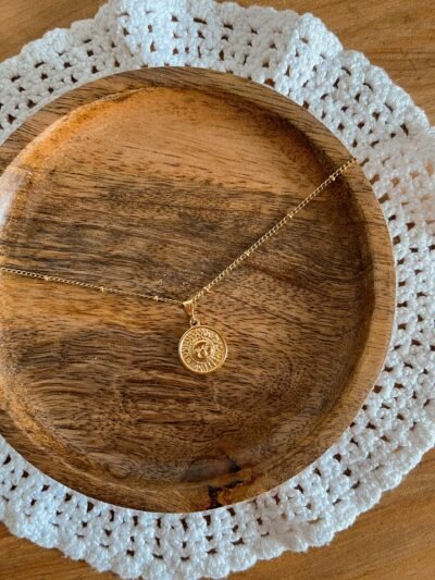 Collier - collier acier inoxydable doré - collier soleil - collier lune - spiritualité - bijoux spirituels - pierre naturelle - lithothérapie - vertus des pierres - style hippie - bohème - hippie