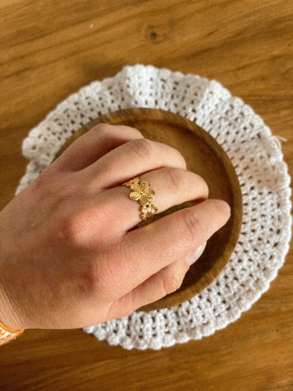 Bague - bague acier inoxydable - bague fleurs - bague Flowers - style hippie - hippie - bijoux hippie - bohème
