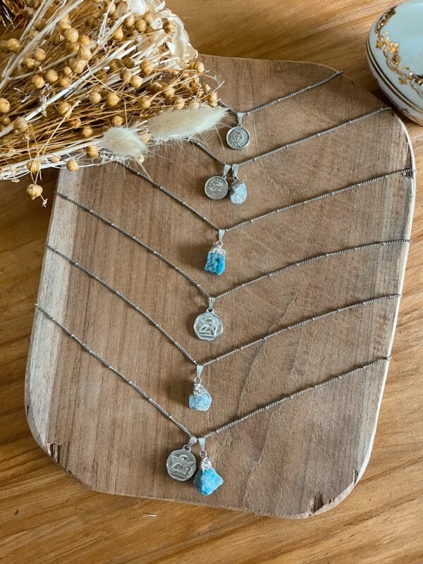Collier - collier célestine - célestine - bijoux pierre naturelle - bijoux lithothérapie - pierre naturelle - pierre naturelle Célestine - lithothérapie - vertus des pierres - style hippie - bohème - hippie