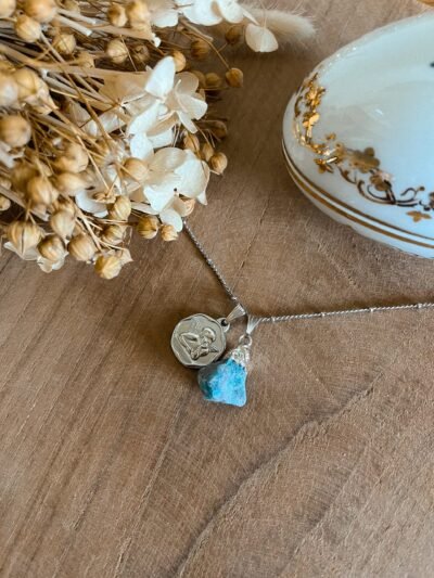 Collier - collier apatite bleue - apatite bleue - bijoux pierre naturelle - bijoux lithothérapie - pierre naturelle - lithothérapie - vertus des pierres - style hippie - bohème - hippie