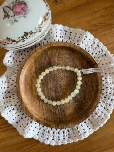 Bracelet jade de chine - bracelet boule - bracelet boule jade de chine - jade de chine - pierre naturelle - pierre jade de chine - pierre naturelle jade de chine - bracelet pierre - bracelet lithothérapie - lithothérapie - vertus des pierres - bienfaits des pierres - hippie - spirituel - spiritualité - bijoux spirituels