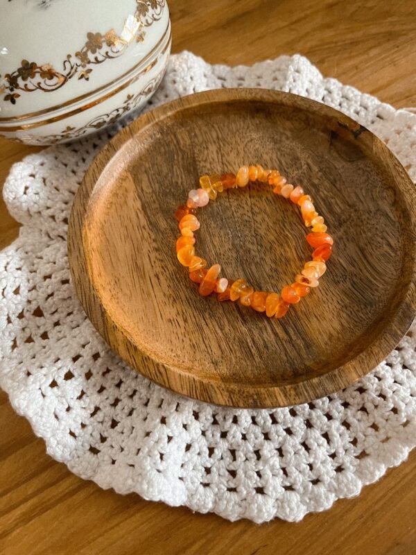 Bracelet cornaline - bracelet baroque - bracelet baroque cornaline - cornaline - pierre naturelle - pierre cornaline - pierre naturelle cornaline- bracelet pierre - bracelet lithothérapie - lithothérapie - vertus des pierres - bienfaits des pierres - hippie - spirituel - spiritualité - bijoux spirituels