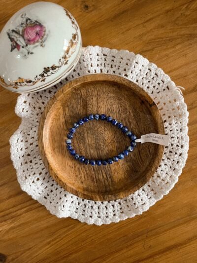 Bracelet lapis-lazuli - lapis-lazuli - pierre naturelle - pierre lapis-lazuli - pierre naturelle lapis-lazuli - bracelet pierre - bracelet lithothérapie - lithothérapie - vertus des pierres - bienfaits des pierres - hippie - spirituel - spiritualité - bijoux spirituels