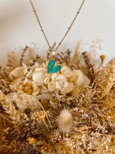 Collier amour pailleté - collier paillettes - collier amour - collier love - charms - collier personnalisé - collier acier inoxydable - chaîne acier inoxydable - Wild louve - collier Wild louve - collier été