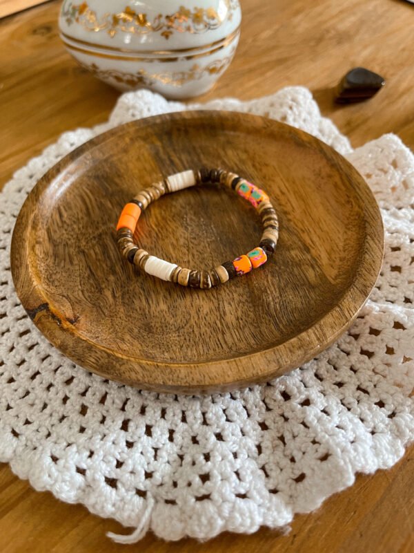 Bracelet surfeurs - perle heishi - perle de coco - bracelet perle de coco - bracelet hippie - bracelet surf - surf - surfeur - bijoux surfeur - bracelet orange - bracelet sunset