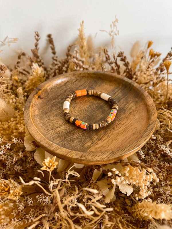 Bracelet surfeurs - perle heishi - perle de coco - bracelet perle de coco - bracelet hippie - bracelet surf - surf - surfeur - bijoux surfeur - bracelet orange - bracelet sunset