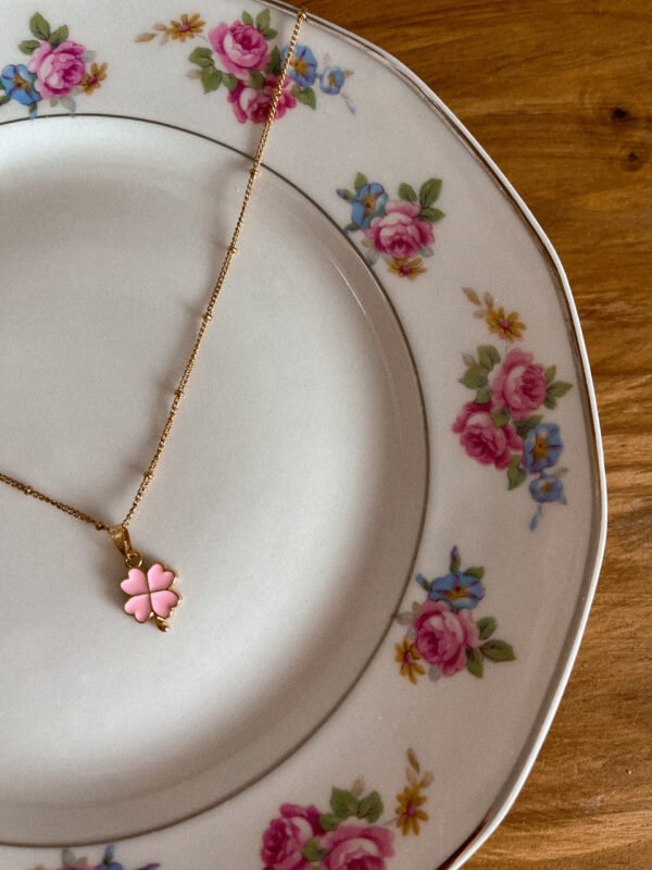 Collier charm - collier abondance - collier chance - collier trèfle - charms - collier personnalisé - collier acier inoxydable - chaîne acier inoxydable - Wild louve - collier Wild louve - collier été